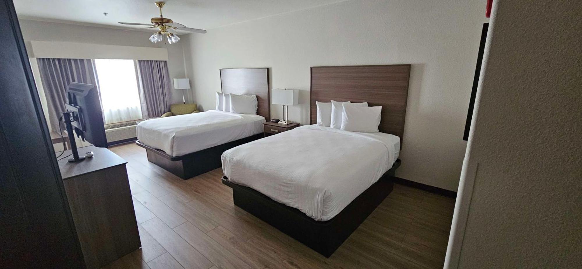 Best Western Firestone Inn & Suites Лонгмонт Экстерьер фото